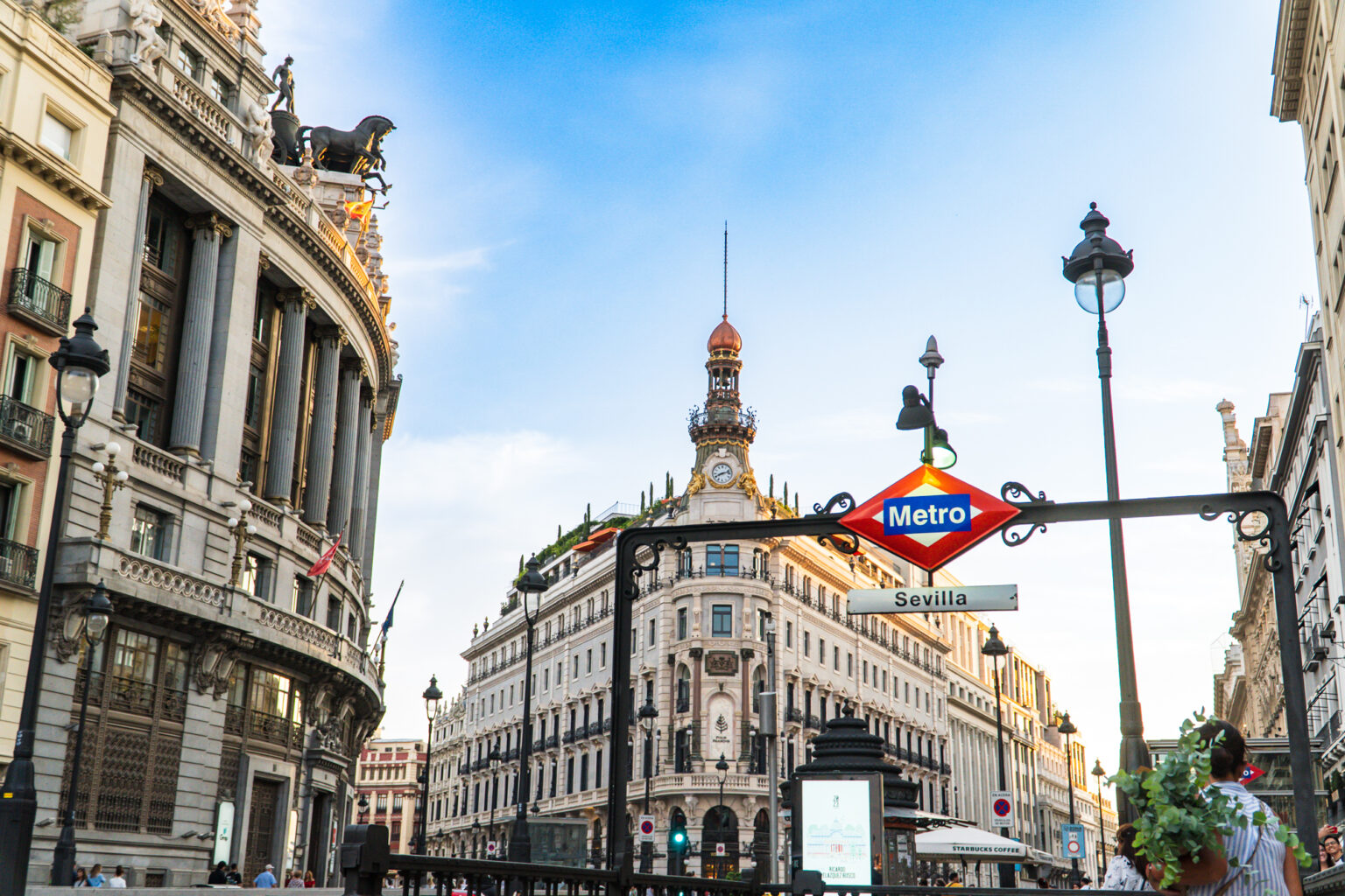 Tours exclusivos por Madrid con guía privado y horario flexible